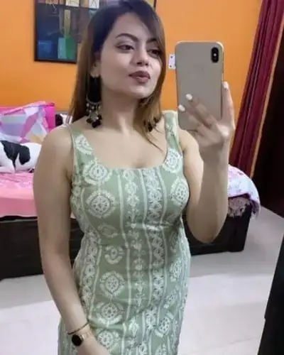 Call Girl in Stok